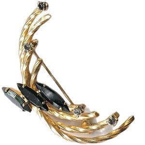 Vintage Gold Toned Black Gemstone Brooch Pin